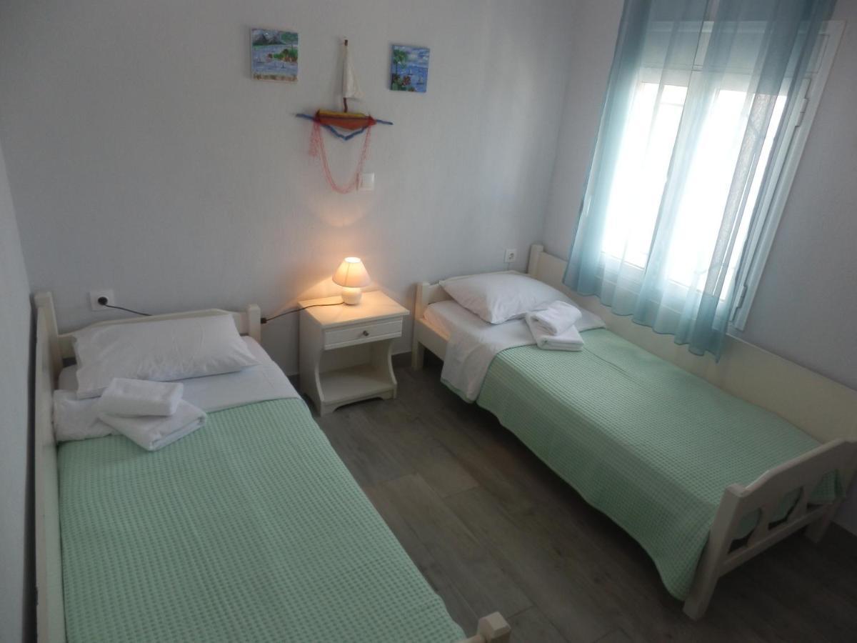 Zephyros Family Apartments 2 奥马斯帕纳吉亚斯 外观 照片